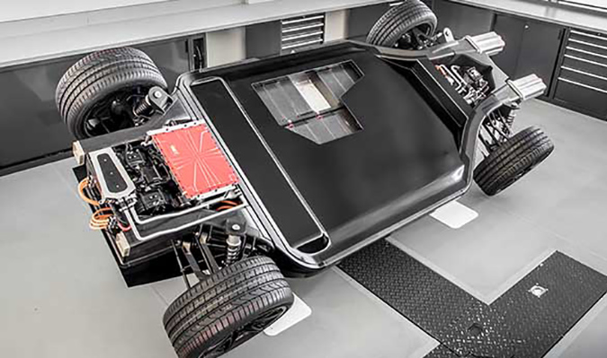 The FW-EVX is based around an innovative carbon fiber chassis