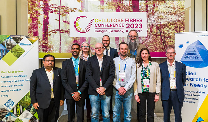 Cellulose Fibre Innovation of the Year award (left to right): Sandesh Saxena, Gencrest Bio Products; Chirag Virani, Sparkle Innovations; Asta Partanen, Nova-Institut; Enrique Herrero Acero, Heiq; Andreas Schnitzhofer, GiG Karasek; Markus Pichler, Lenzing; Michael Carus, Nova-Institut; Kristina Elg Christofferson, Renewcell; Wayne Best, Nanollose/Birla Cellulose. Photo courtesy Nova-Institut