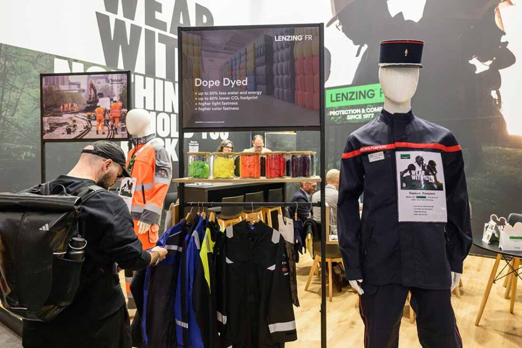 Lenzing unveiled its
new Solutions for
Protective Wear portfolio. Photo courtesy of Messe Frankfurt